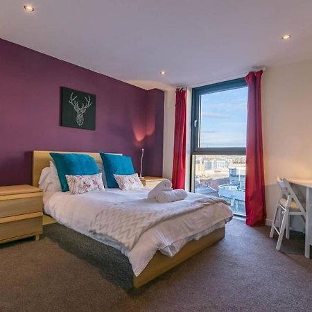 Modern 2 Bed Apartment, Next To Hydro And Secc! Glasgow Dış mekan fotoğraf