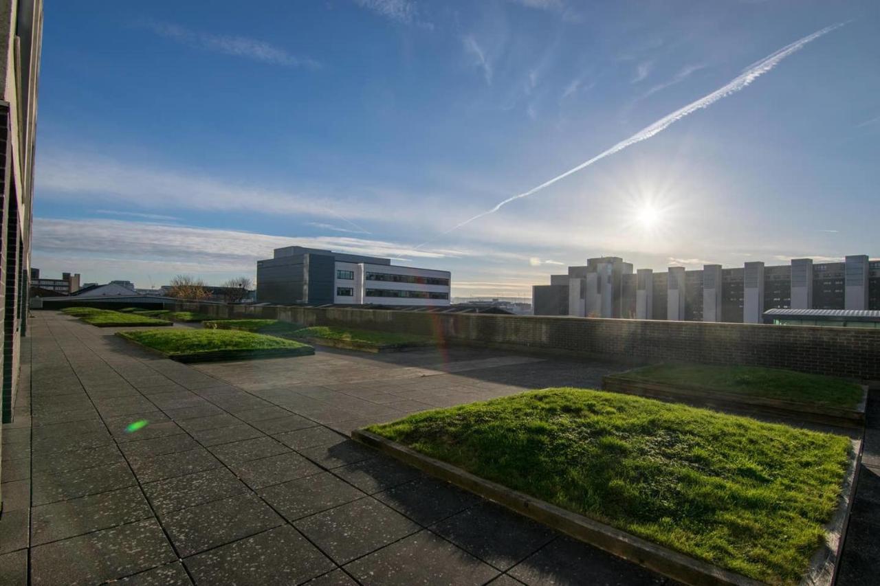 Modern 2 Bed Apartment, Next To Hydro And Secc! Glasgow Dış mekan fotoğraf