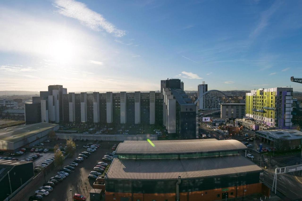 Modern 2 Bed Apartment, Next To Hydro And Secc! Glasgow Dış mekan fotoğraf